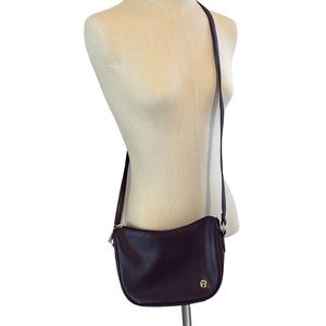 Vintage Etienne Aigner crossbody bag purse adjustable B001